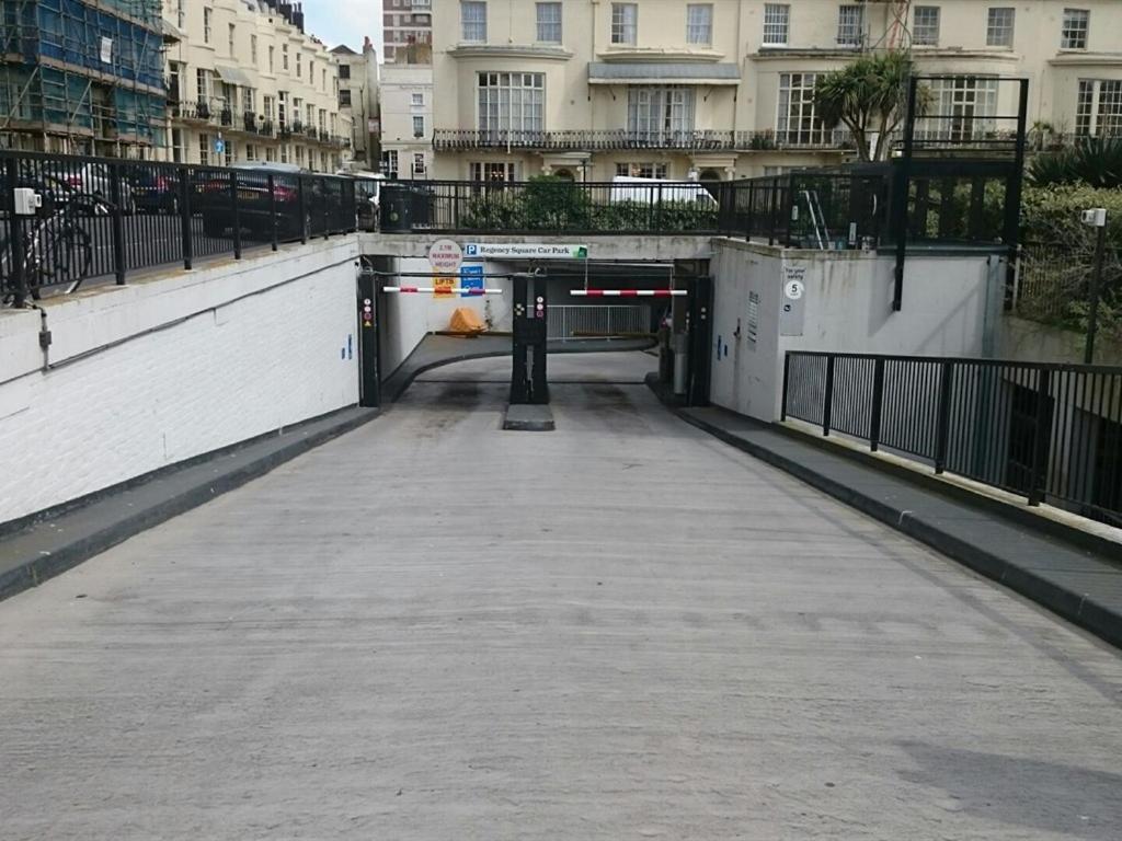 Innit Joy Brighton Екстериор снимка
